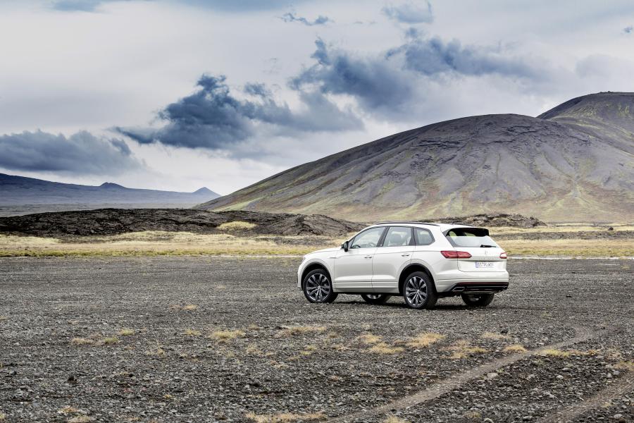  Volkswagen Touareg R-Line One Million 2019 года  (фото 17 из 30)